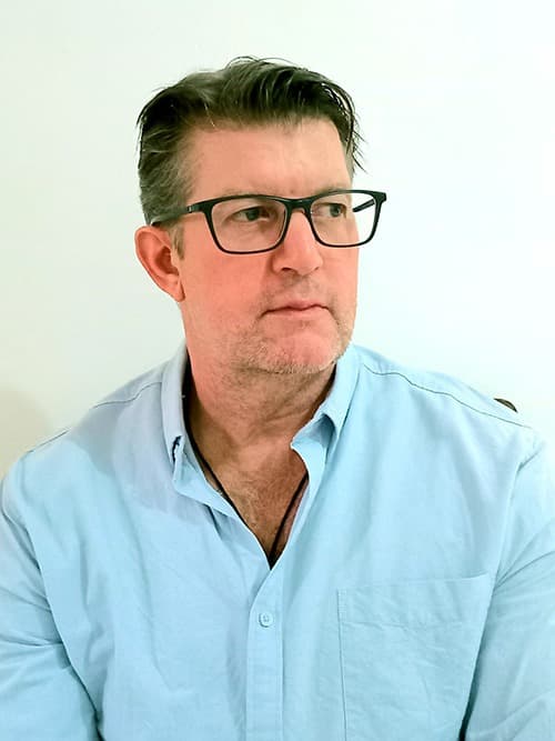 Author of Three Lions English